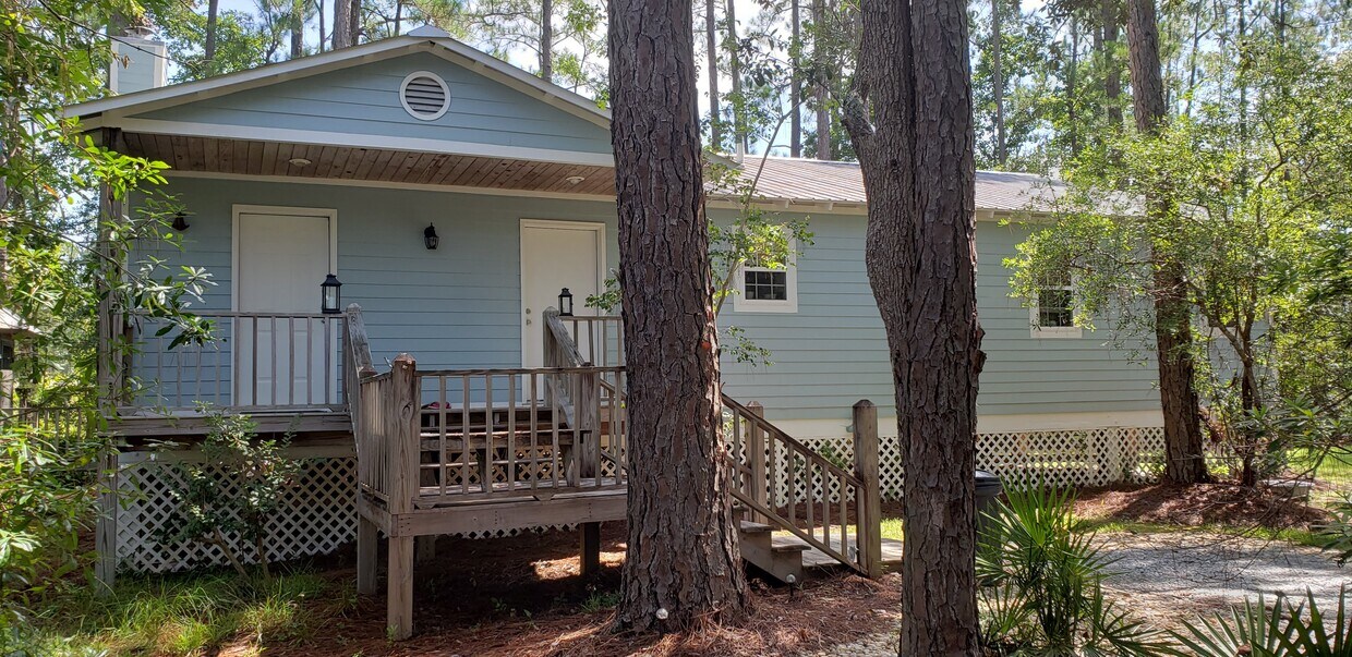 Primary Photo - 274 Bayou Cir