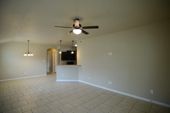 Foto del edificio - 1306 Vanguard Ln