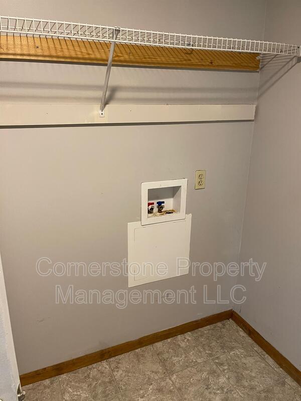 Building Photo - 622-624 5th - 622