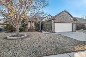 Building Photo - 1704 NW 164th Terrace