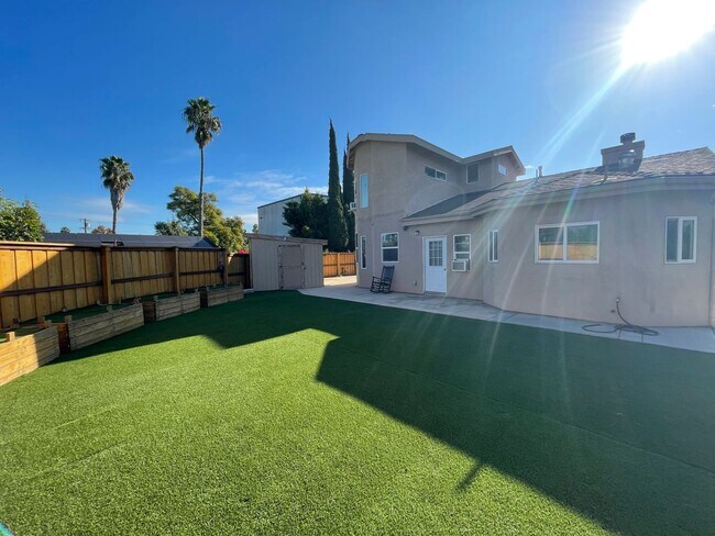 Foto del edificio - Newly Built in 2025! 4 Bed 2 Bath on Monte...