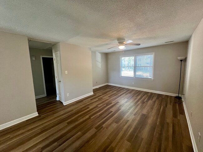 Building Photo - 2622 Brafferton Ct