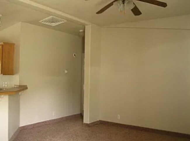 Foto del edificio - Comfy & Cozy Home for Rent