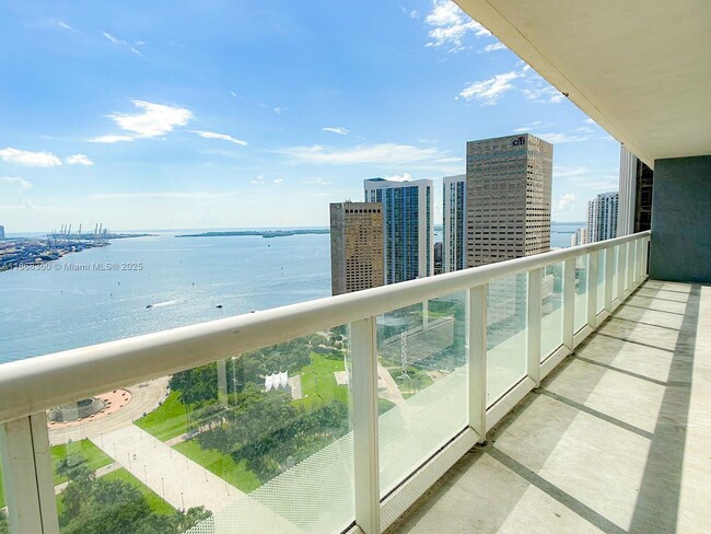 Foto del edificio - 50 Biscayne Blvd