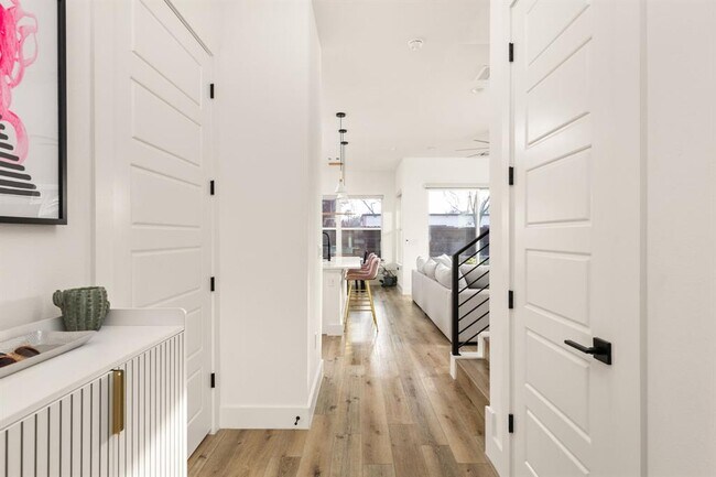 Foto del edificio - 5109 Glissman Rd