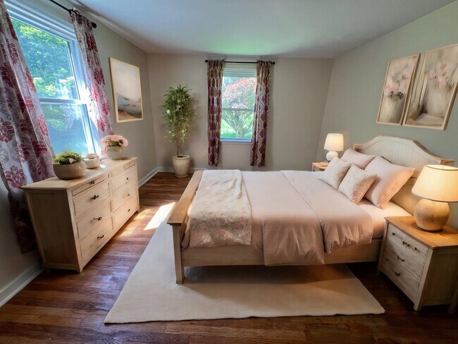 Photo - 132 Conestoga Rd House