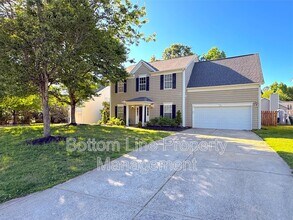 Building Photo - 11740 Hawick Valley Ln