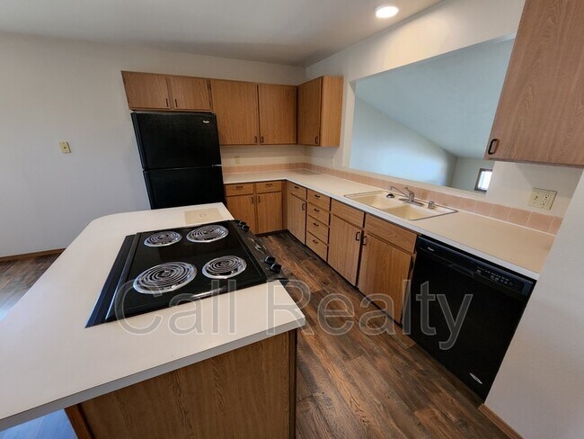 Building Photo - 11220 E Mallon Ave