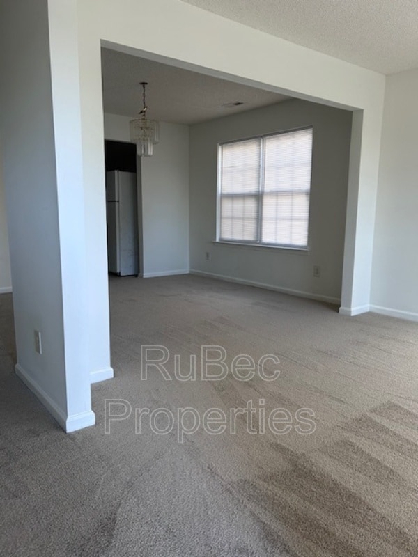 Building Photo - 10513 Plantain Ct