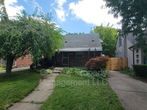 Building Photo - 12716 Riverdale Ave