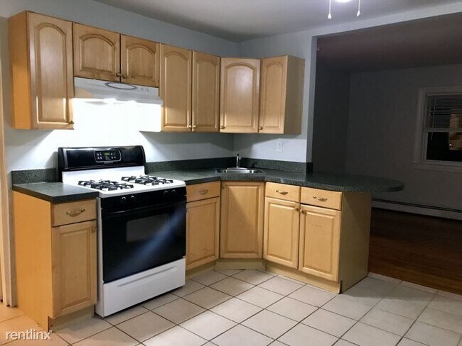 Foto del edificio - 2 br, 1 bath Apartment - 122 Leah St 2 Unit 2