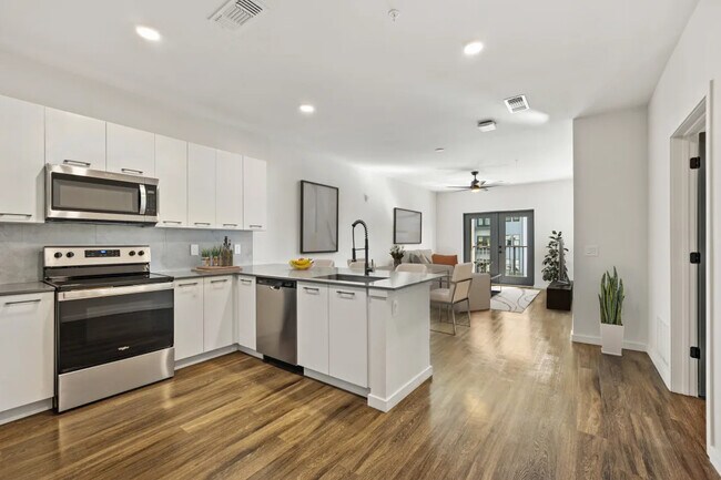 Foto del edificio - Azalea Luxury Apartments