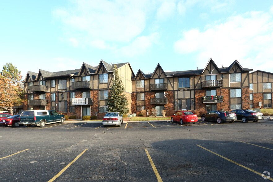 Stonehenge Gates Rentals Flint, MI