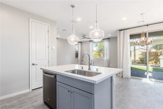 Building Photo - 10016 Silver Comet Ct