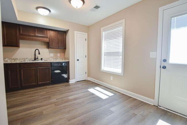 Building Photo - 1800 Beckett Drive