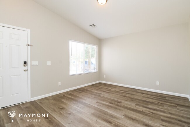 Foto del edificio - 1625 E Aspen Ave