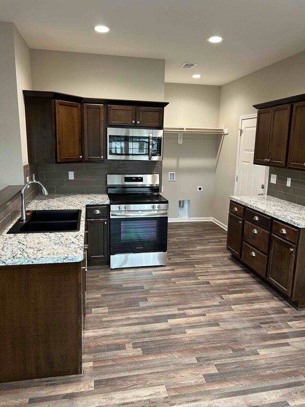 812 S Olive St, Ottawa, KS 66067 House Rental in Ottawa, KS