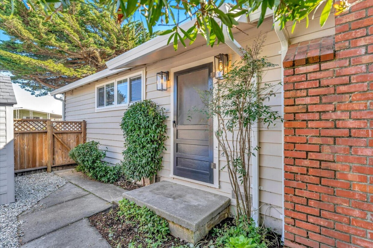 Foto principal - 2668 Quartz St