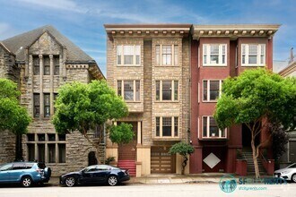 Building Photo - 1329 Oak St