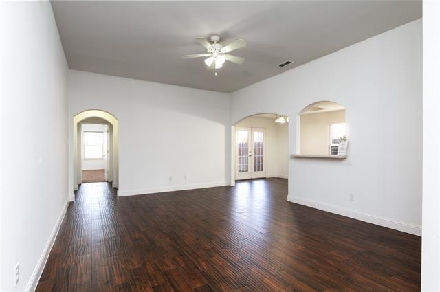 Building Photo - 1123 Warrior Dr