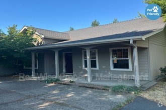 Building Photo - 115 Wagon Wheel Dr