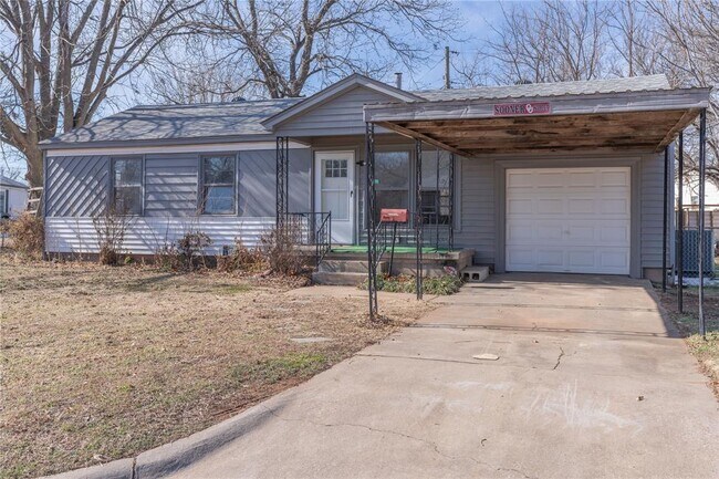 Building Photo - 2333 Eagle Dr