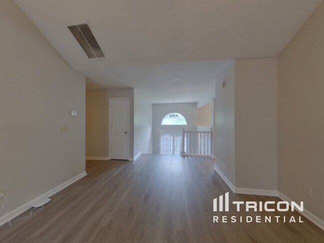 Foto del edificio - 587 Dove Ln