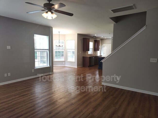 Building Photo - 16121 Long Talon Way