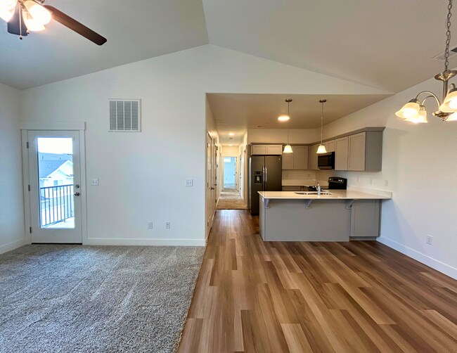 Building Photo - 3636 W 1440 N