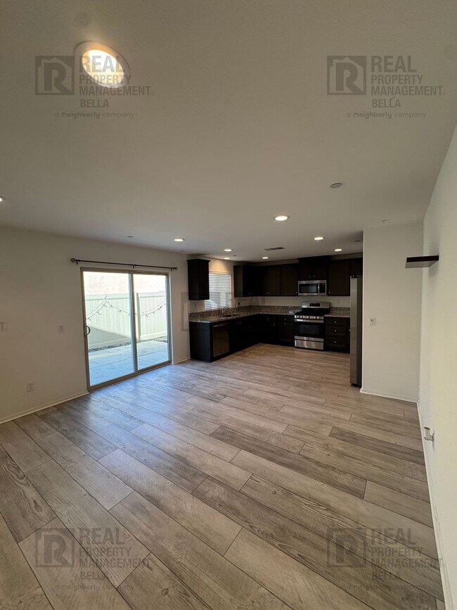 Building Photo - Gated Canyon Hills Gem – 3 Bedrooms, 2.5 B...