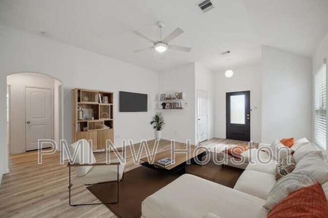 Foto del edificio - 10022 Granite Grove Ln