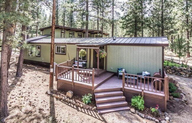 Building Photo - 56451 Celestial Dr.