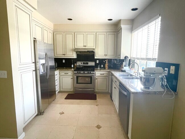 Building Photo - 4662 Hampton Falls Pl