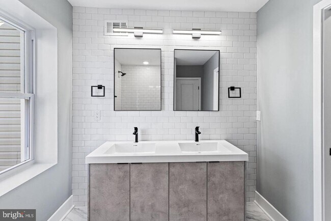 Foto del edificio - 2112 N 8th St