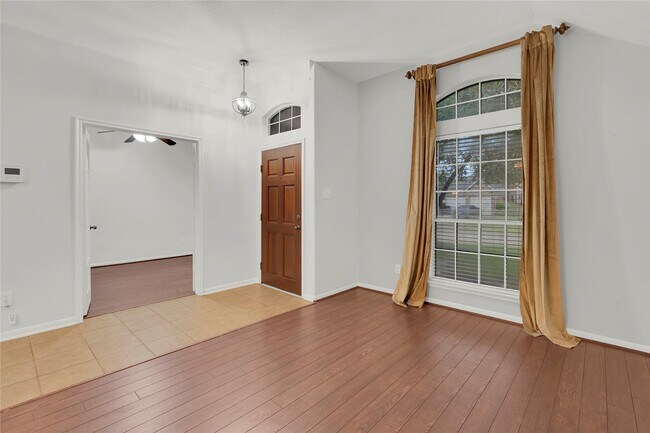 Building Photo - 11511 Timberly Park Ln