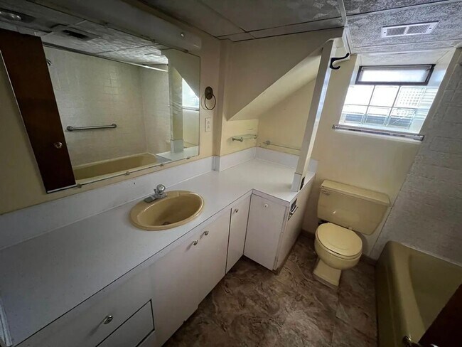 Foto del edificio - 406 S 6th Ave