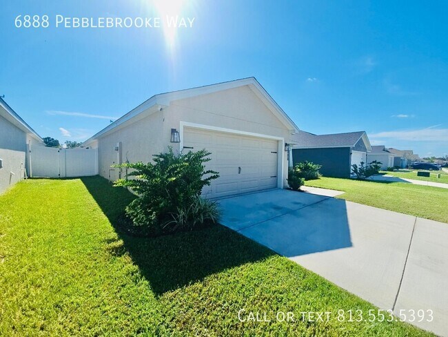 Foto del edificio - 6888 Pebblebrooke Wy