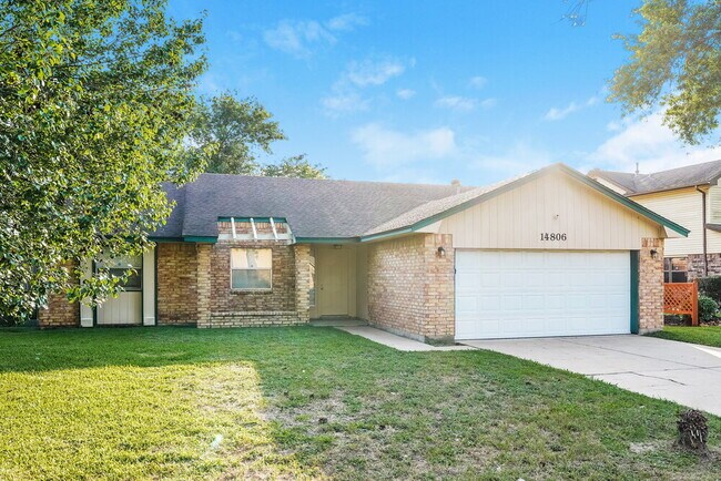 Foto del edificio - 14806 Chasemont Dr