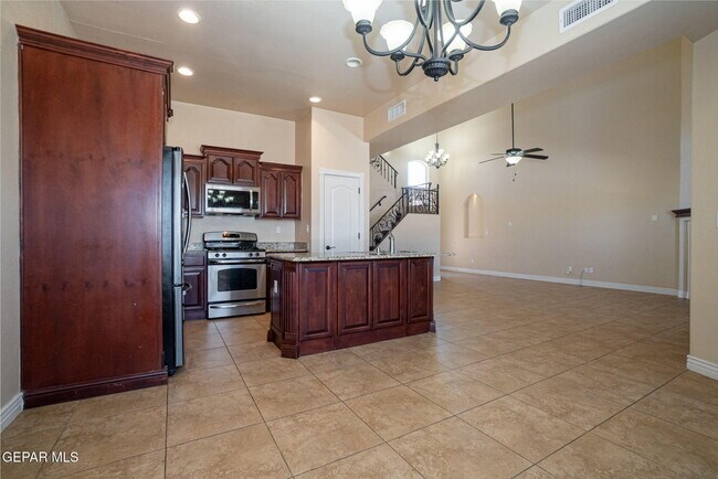 Building Photo - 3609 Grand Cayman Ln