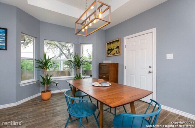 Foto del edificio - 3 br, 2 bath House - 2755 Woodline Street