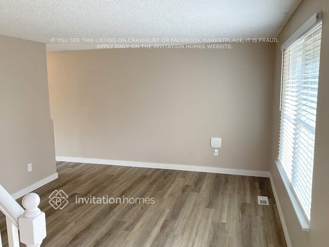 Building Photo - 15661 E Eldorado Dr