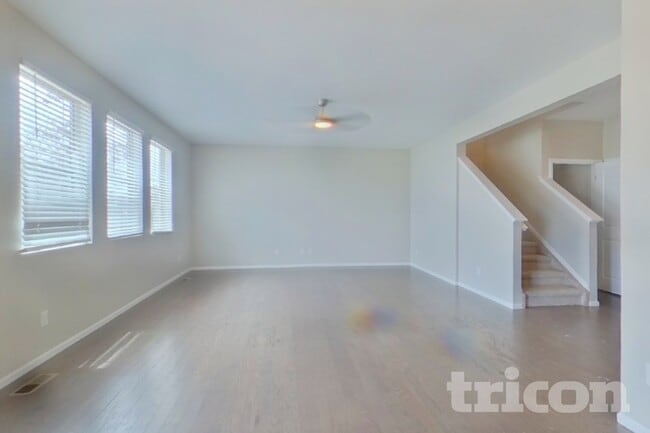 Building Photo - 26792 E Byers Ave