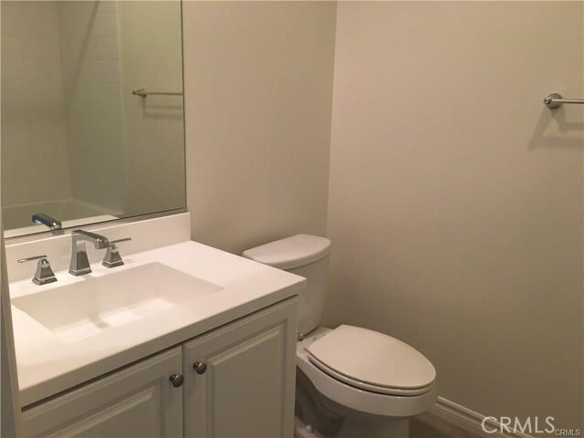 Foto del edificio - 18084 Burke Ln