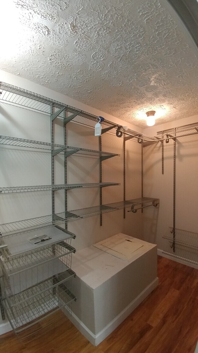 walk in closet in primary - 2204 Larimore Dr