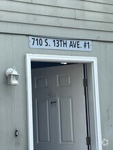 Building Photo - 710 S 13th Ave