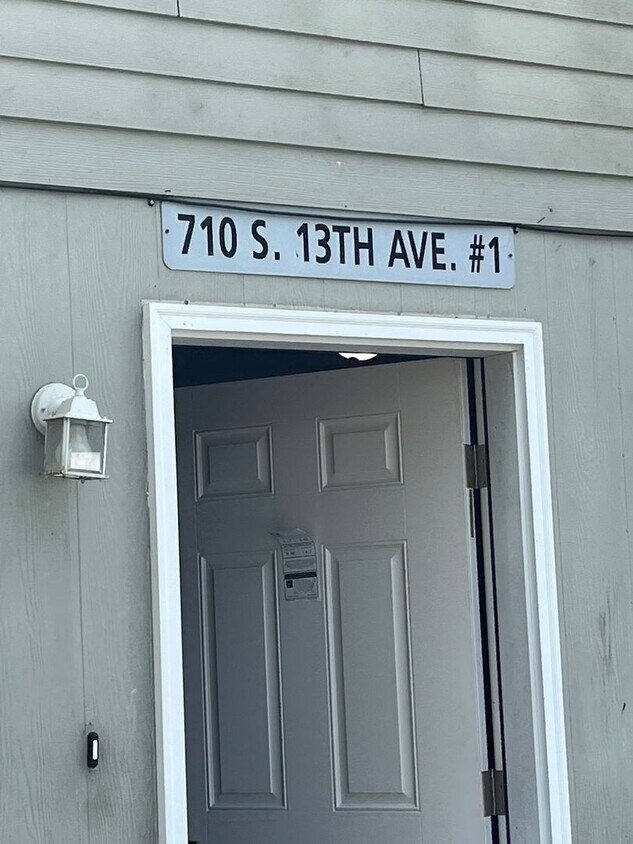 Primary Photo - 710 S 13th Ave
