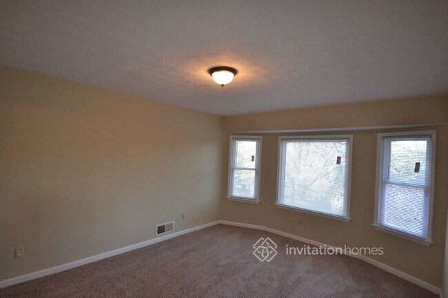 Foto del edificio - 2653 Laurel View Dr