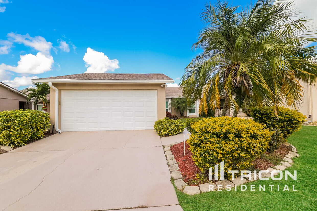Foto principal - 4005 Cypress Landing S