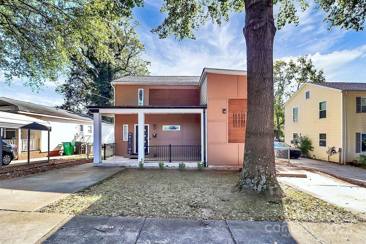 Foto principal - 2016 Brewton Dr
