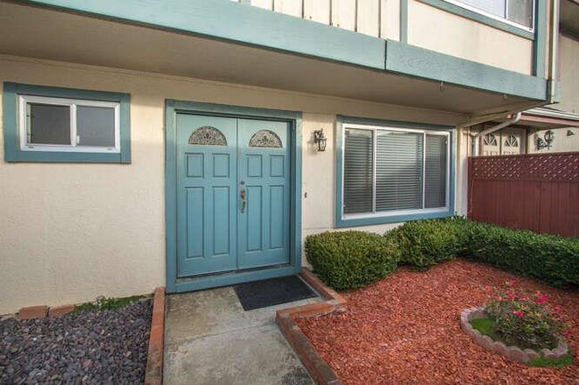 Building Photo - 3830 Kent Way